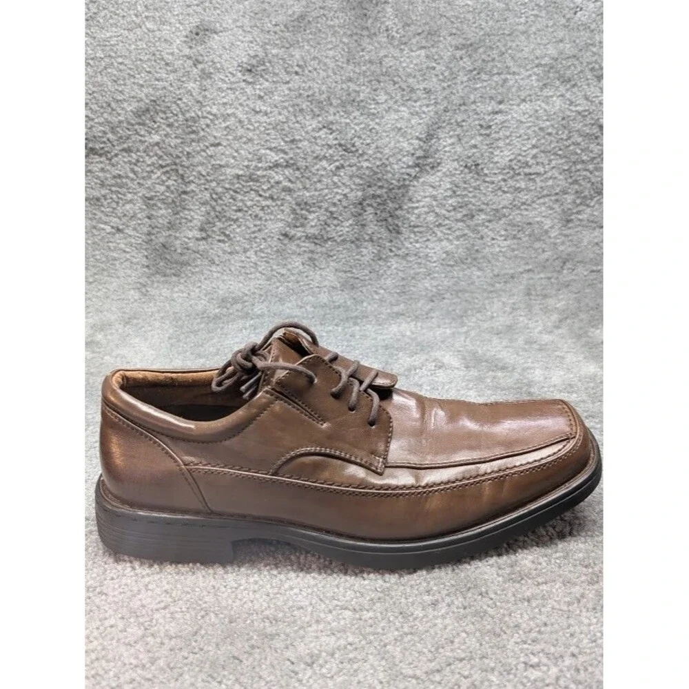 Thom McAn Men’s Dress Shoes Size 8 Brown Oxford Man Made Upper Leather Lining